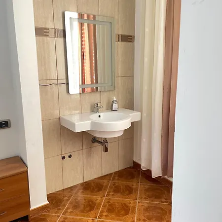Villa A&b